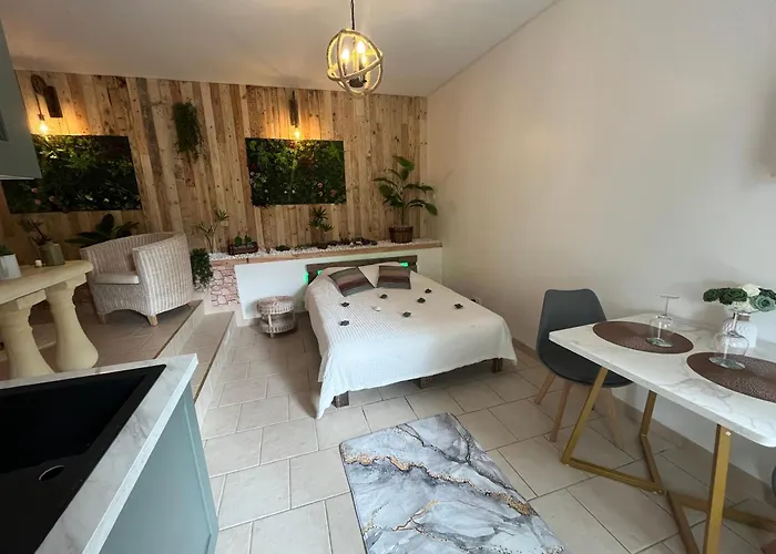 La Parenthese Verte *